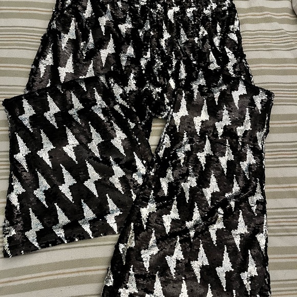 Black and Silver Sequin Suit with Lightning Pattern 2xl (see measurements) NWOT - Picture 6 of 7